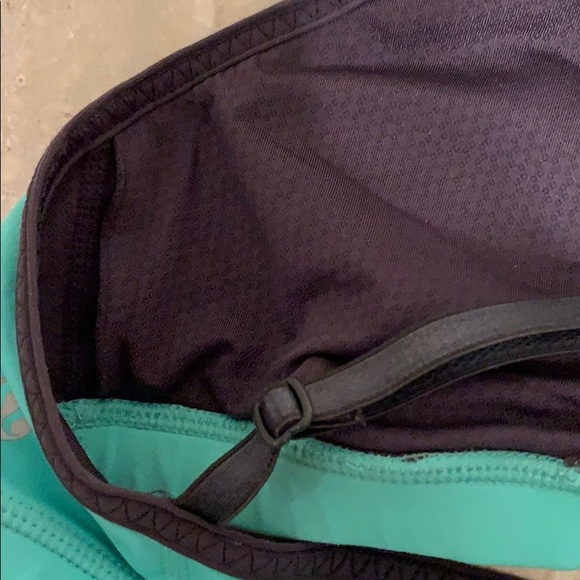 Lululemon Sports Bra - Picture 6 of 6